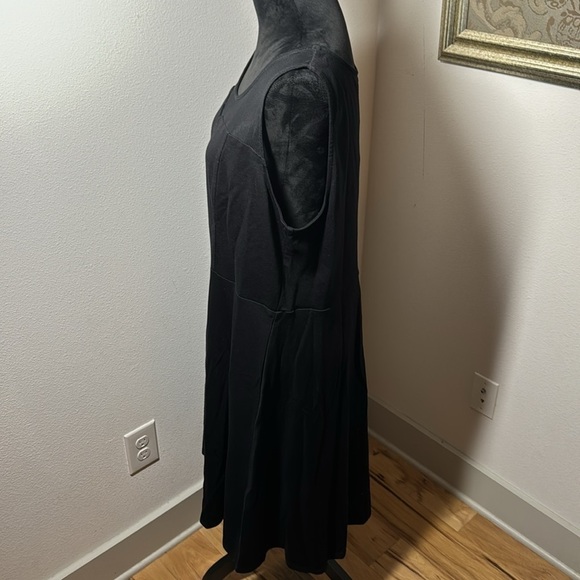 Torrid black illusion mesh skater dress Sz 2X sleeveless little black dress new - Picture 7 of 9